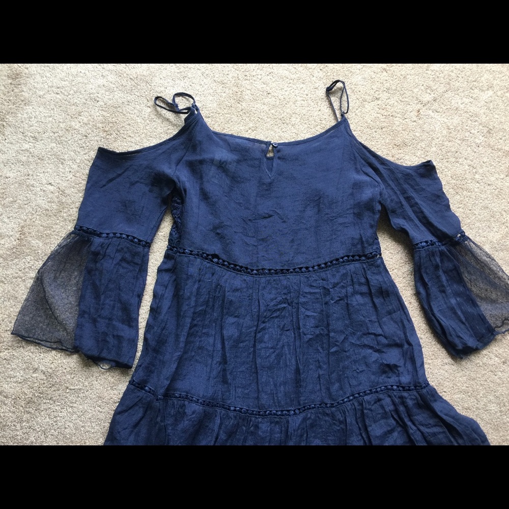 Dress - Picture 5 of 5